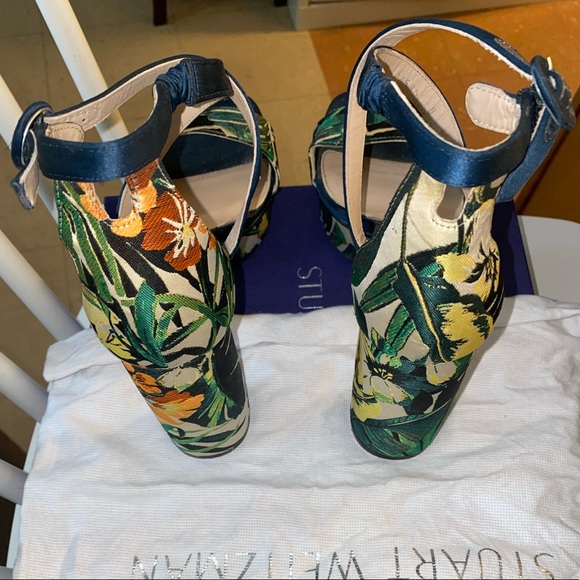 Stuart Weitzman
Women's green Botanic Jacquard block heel sandals - Picture 4 of 14